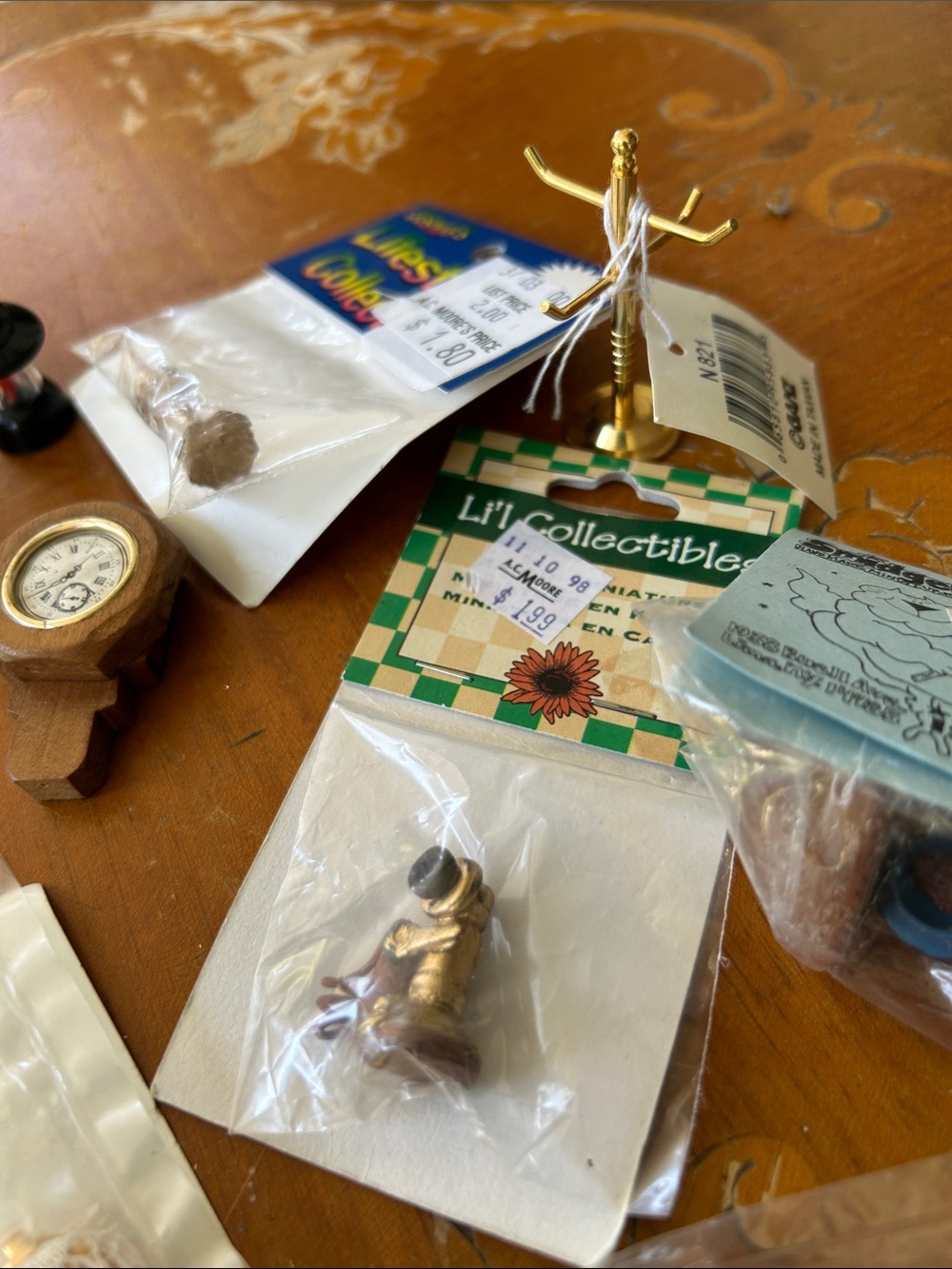 Vintage Dollhouse Miniatures Assorted Farmhouse Themed Accessories - Picture 5 of 8